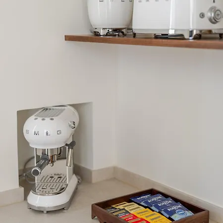 Garibaldi Luxury Noci