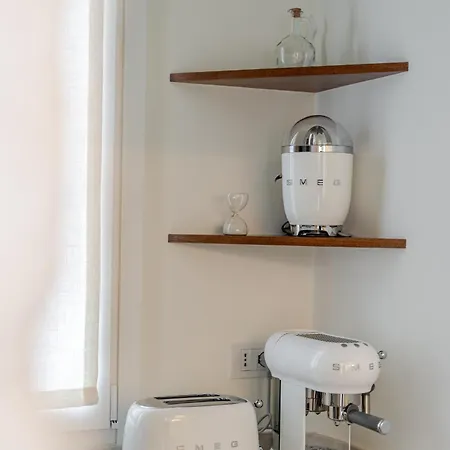 Garibaldi Luxury * Noci