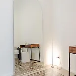 Garibaldi Luxury Διαμέρισμα *