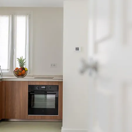 Garibaldi Luxury * Ночи